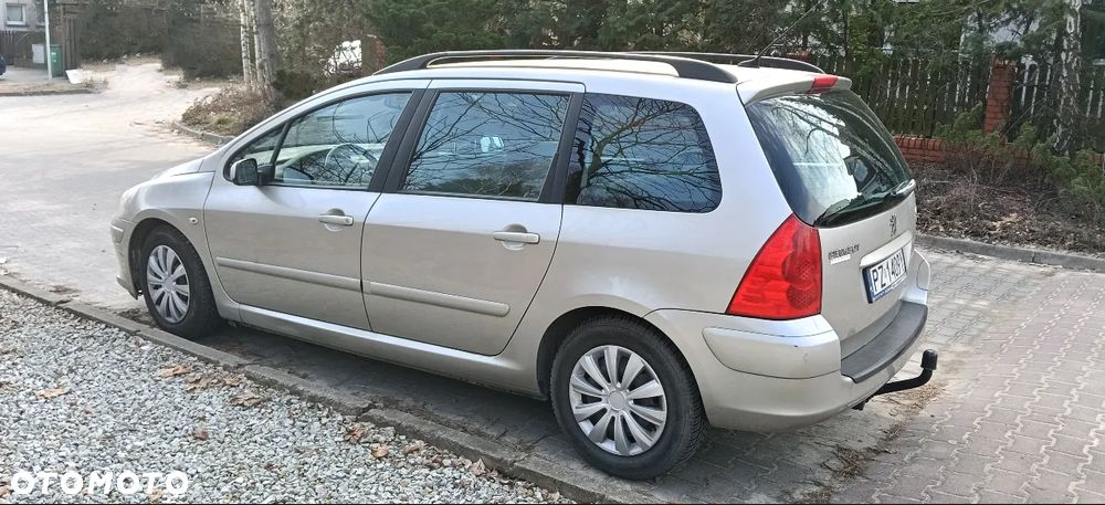 Peugeot 307 1.6 HDI Presence - 5