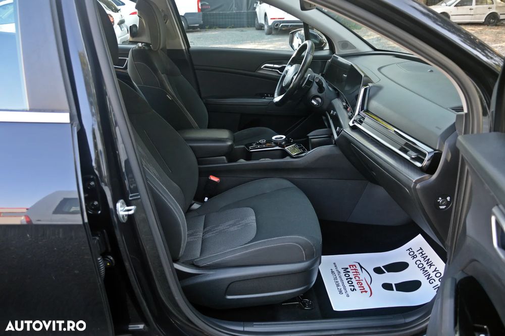 Kia Sportage 1.6 T-GDI PHEV 6AT 4x4 Business Line - 28