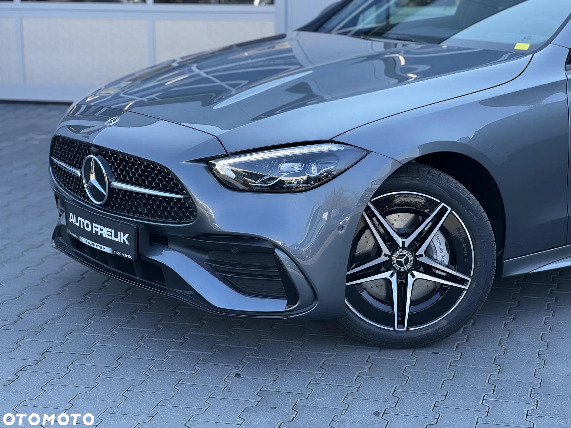 Mercedes-Benz Klasa C 180 9G-TRONIC AMG Line Advanced - 3