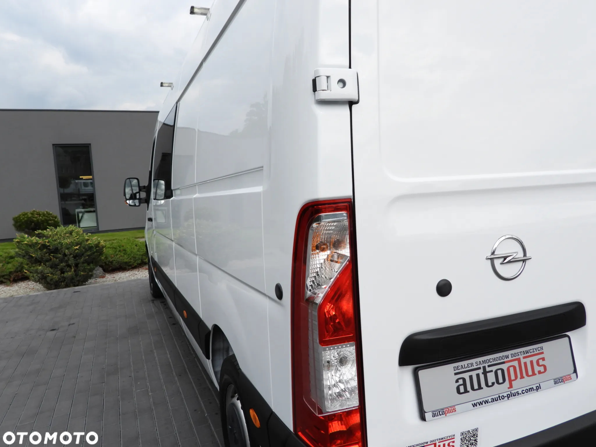 Opel MOVANO  FURGON BRYGADÓWKA 7 MIEJSC TEMPOMAT LEDY KLIMATYZACJA 135KM [ 254923 ] - 17