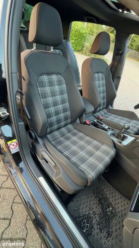 Volkswagen Golf 2.0 TDI BMT GTD - 8