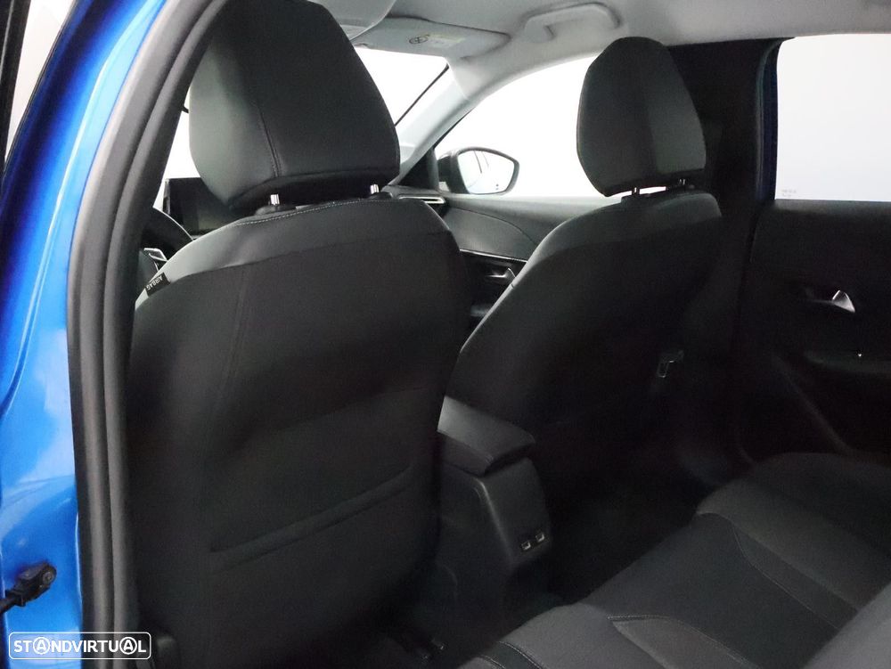 Peugeot 208 1.2 PureTech Allure EAT8 - 27