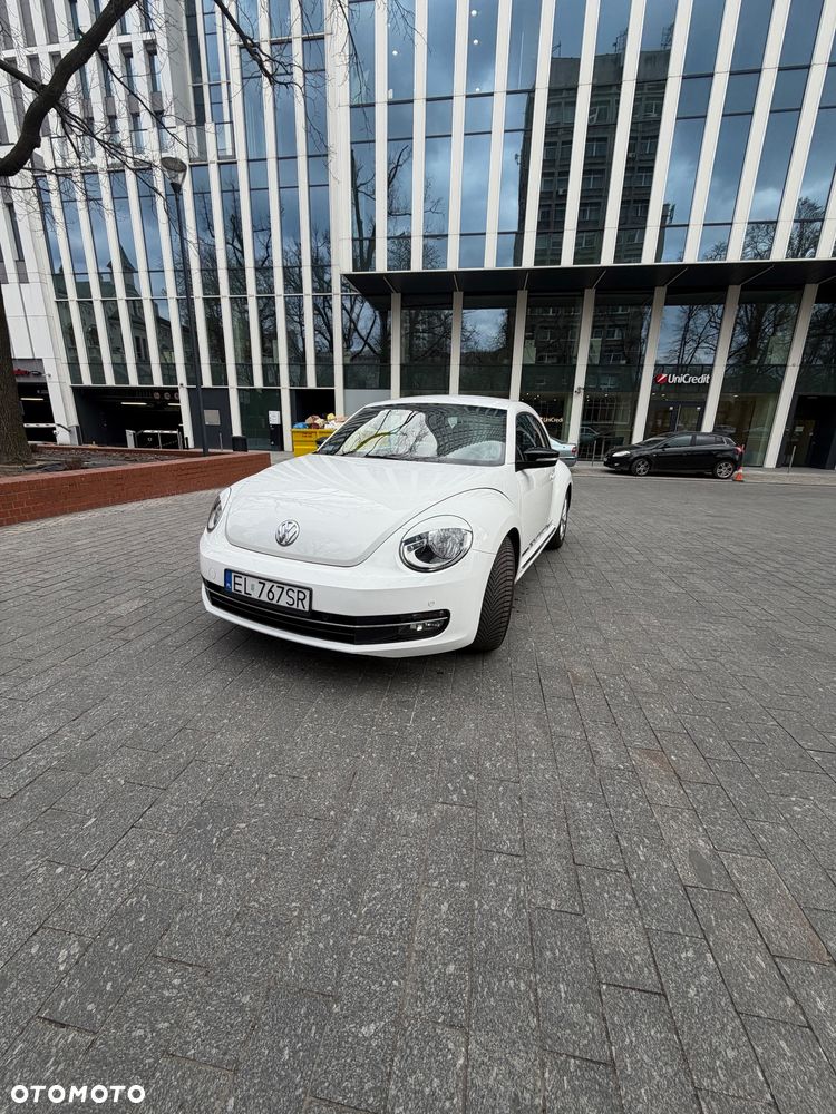 Volkswagen Beetle 2.0 TSI DSG Exclusive Sport - 2