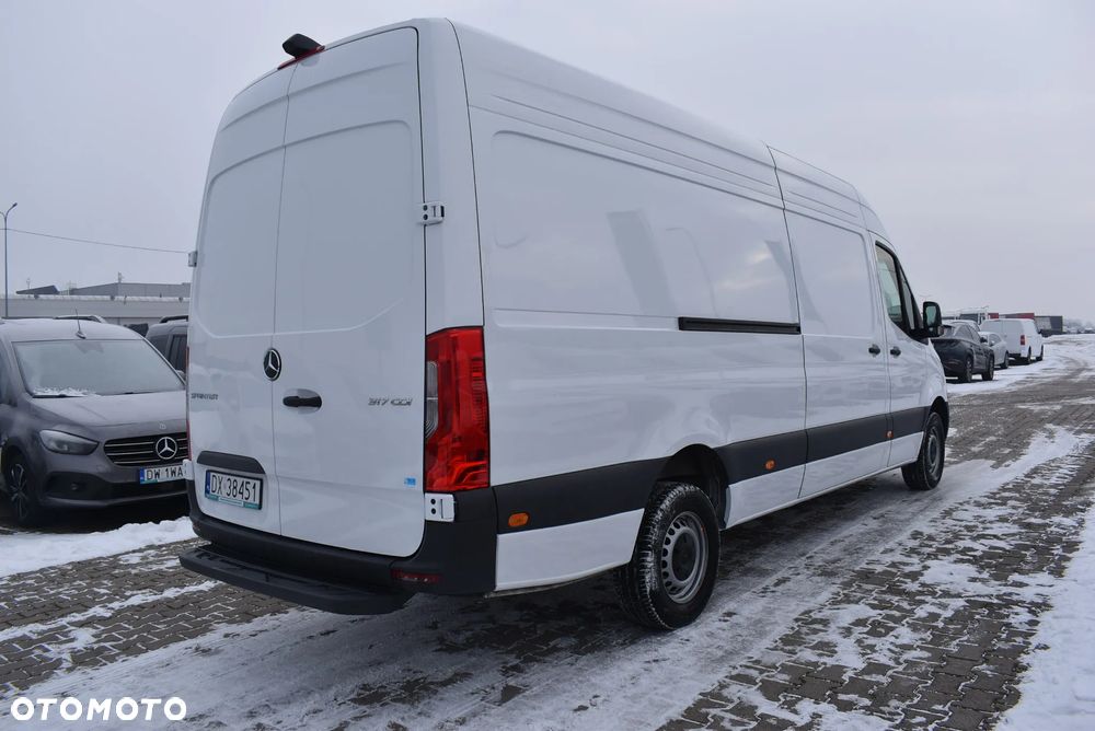 Mercedes-Benz 317 CDI LONG PRO 907.635 - 5