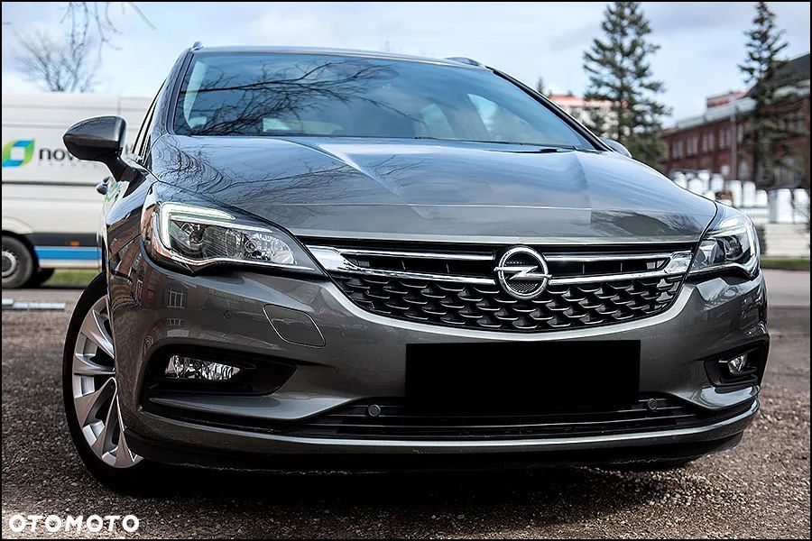 Opel Astra - 2