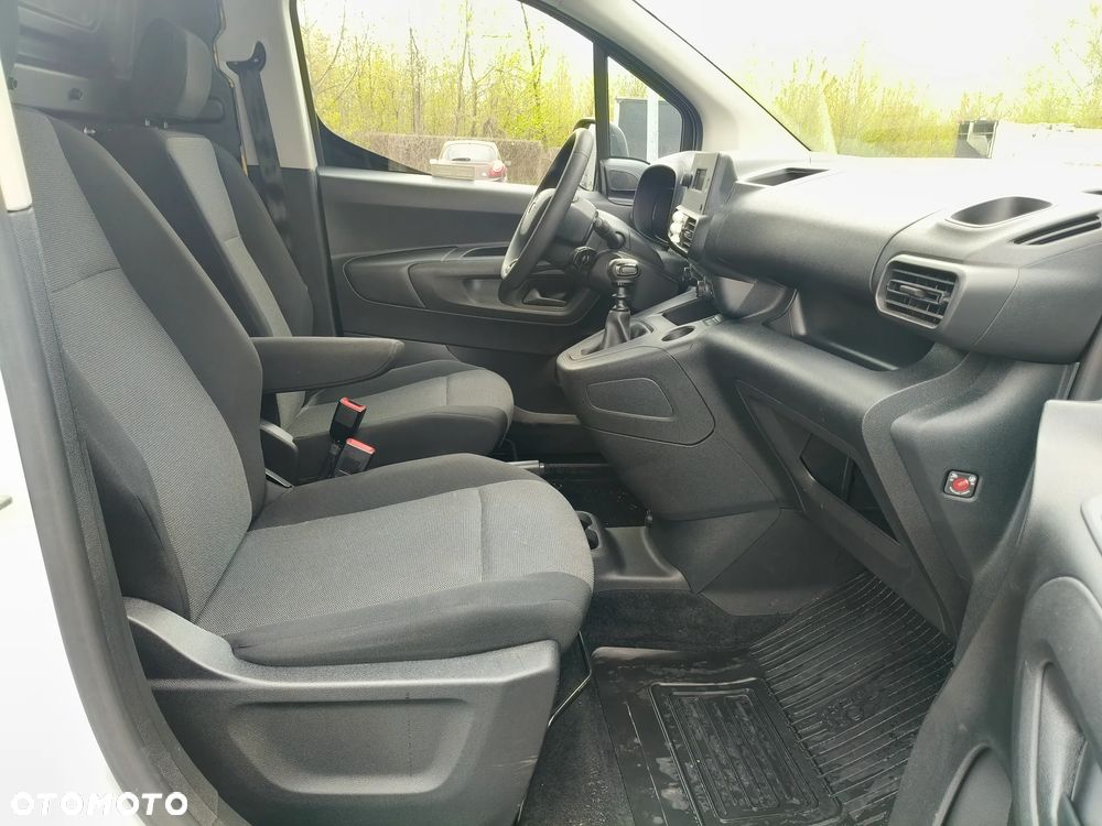 Toyota Proace City - 12