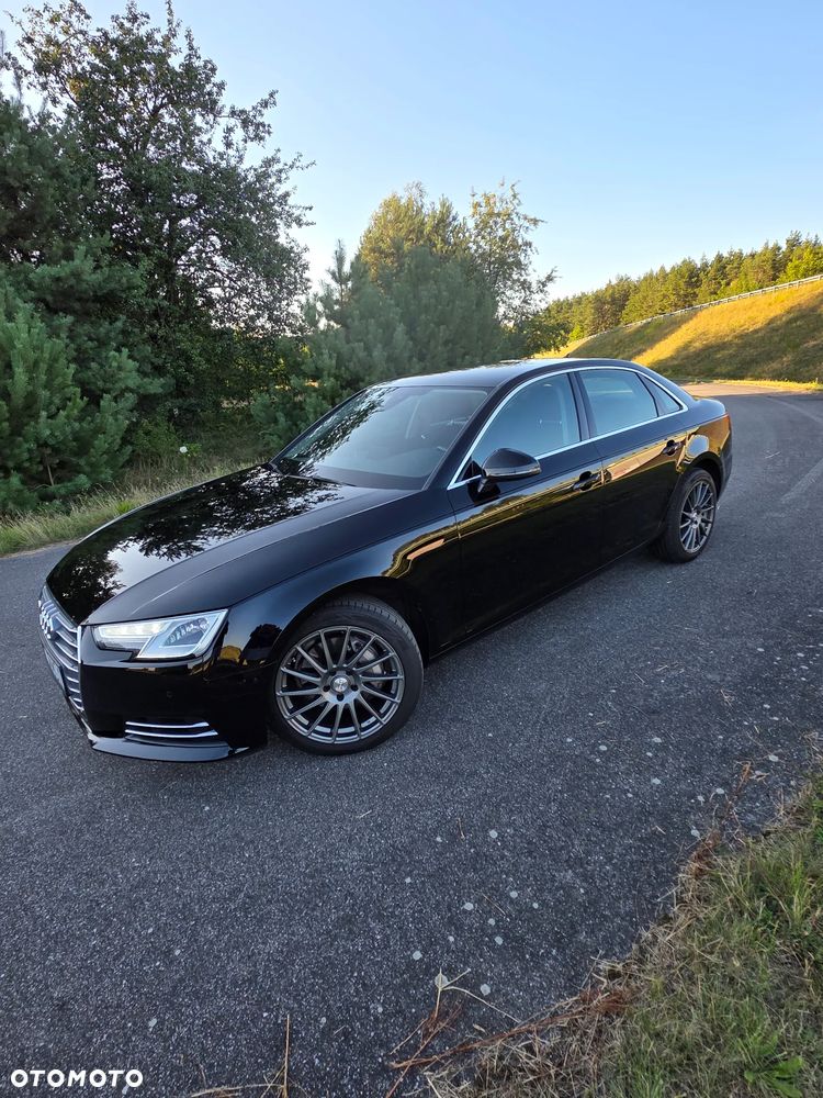 Audi A4 Limousine - 2