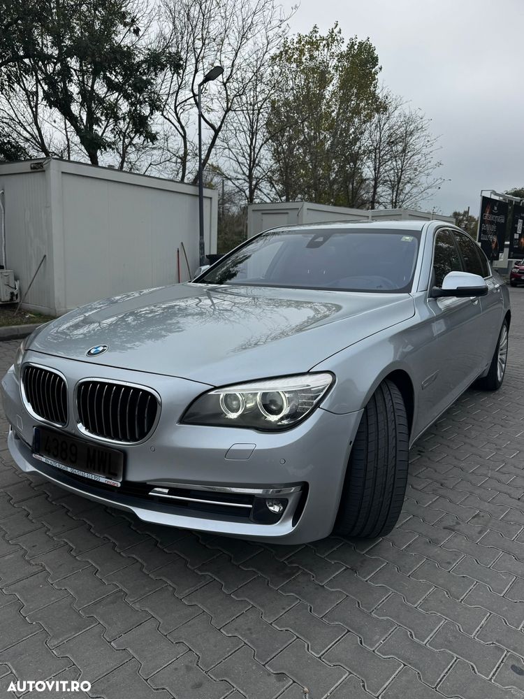 BMW Seria 7 740d xDrive - 2