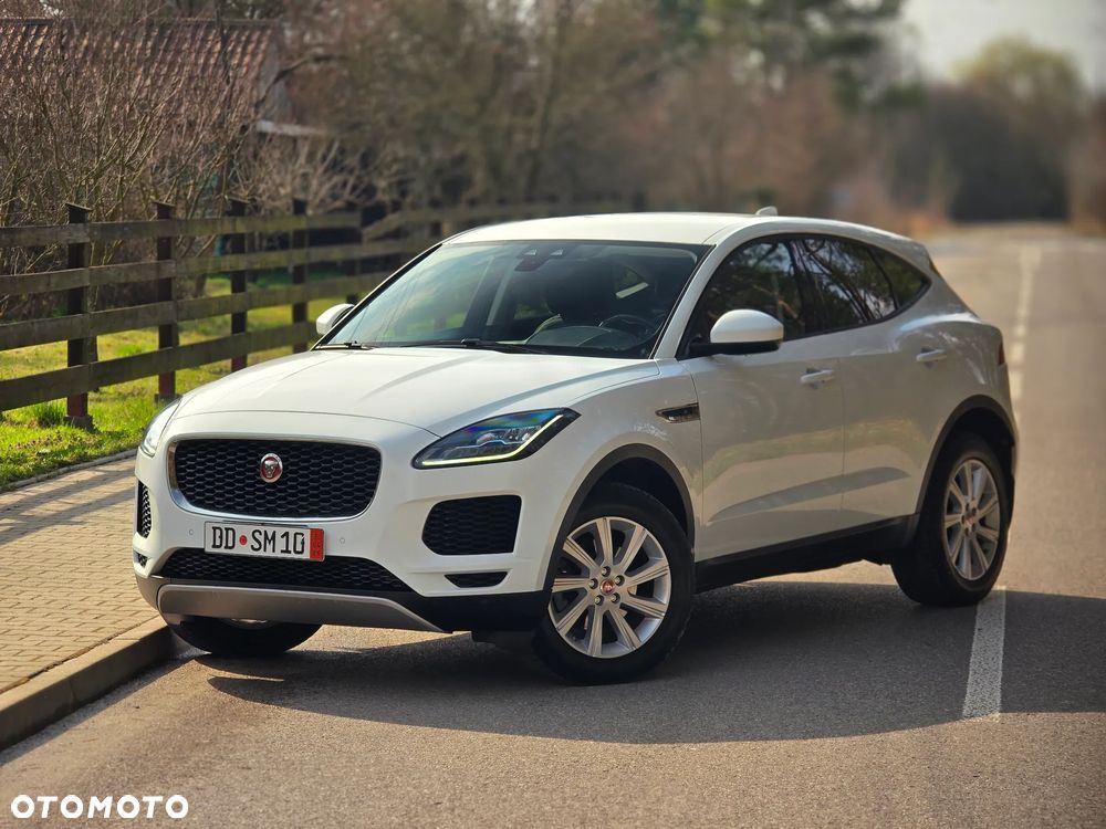Jaguar E-Pace 2.0 i4D AWD R-Dynamic HSE - 2