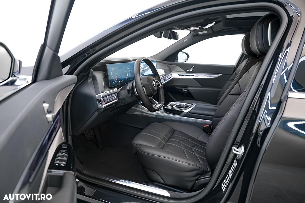 BMW Seria 7 - 11