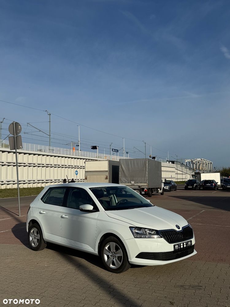 Skoda Fabia 1.0 MPI Active - 12
