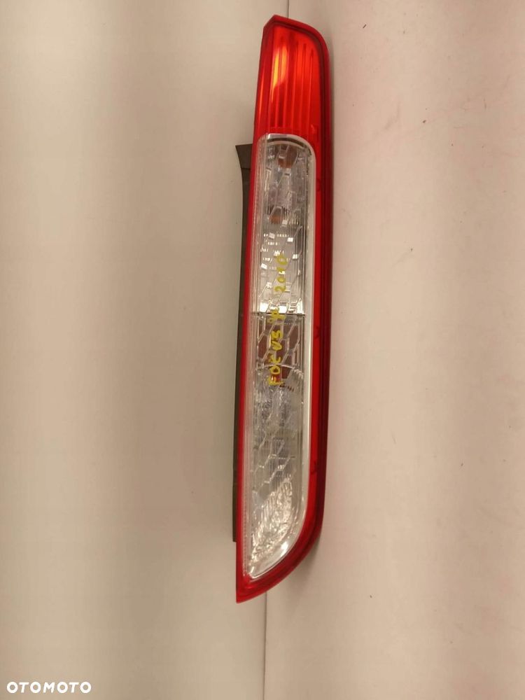 LAMPA PRAWA TYLNA FORD FOCUS MK2 LIFT 7-11 - 1