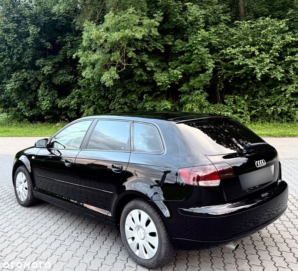 Audi A3 Sportback - 8