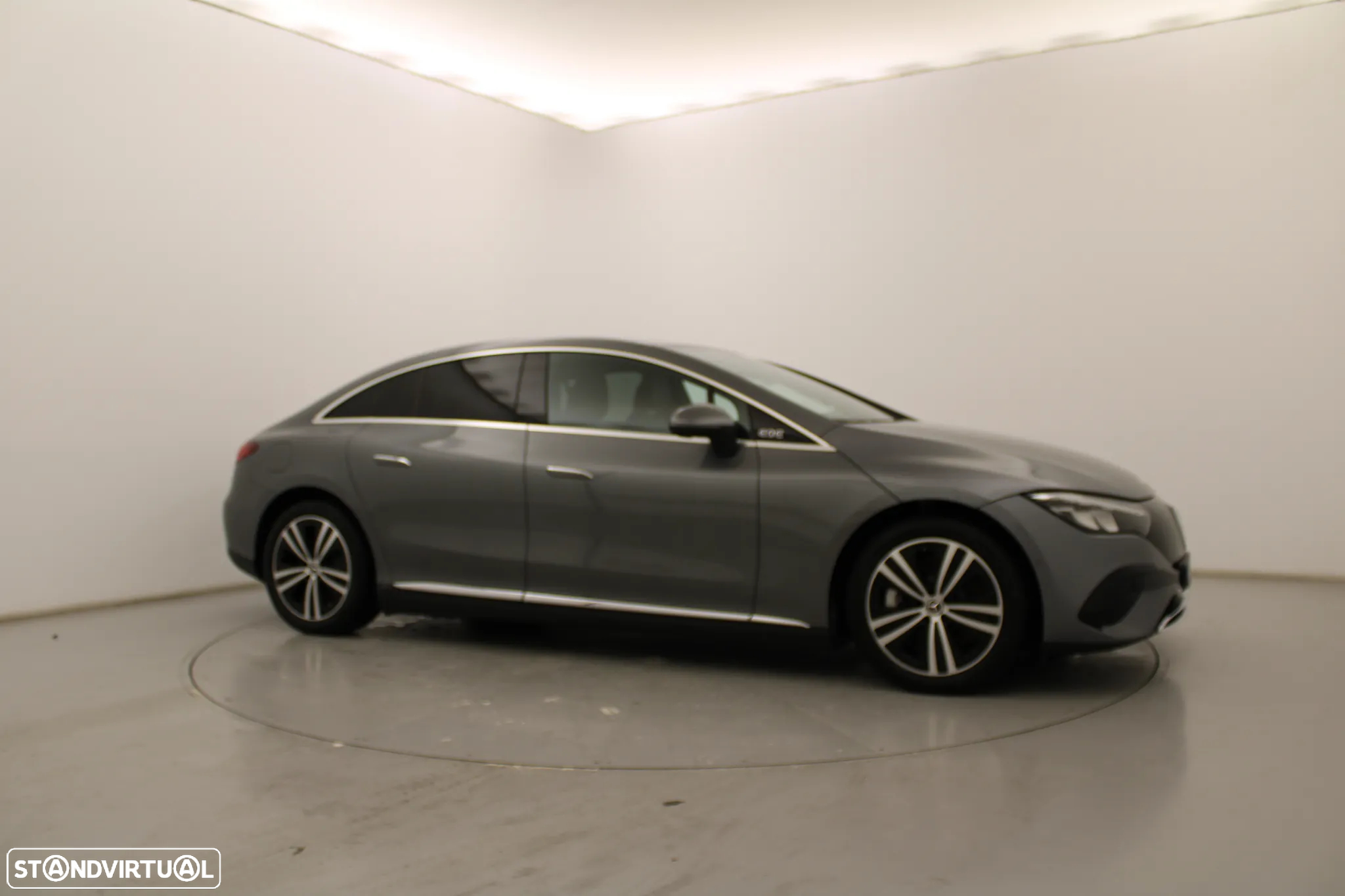 Mercedes-Benz EQE 350 - 3