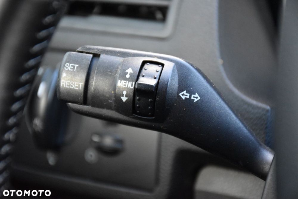 Ford Kuga 2.0 TDCi 2x4 Titanium - 20