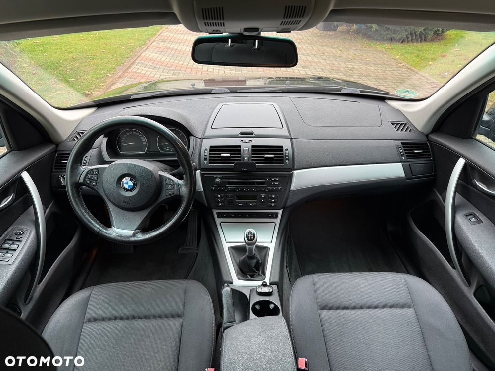 BMW X3 2.0d - 11