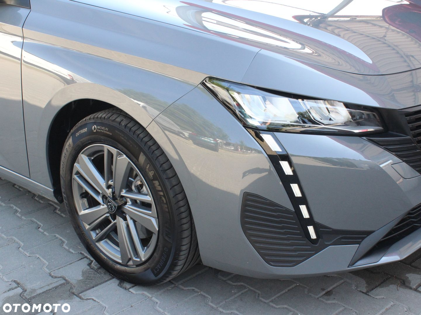 Peugeot 308 1.5 BlueHDi Active Pack S&S EAT8 - 17