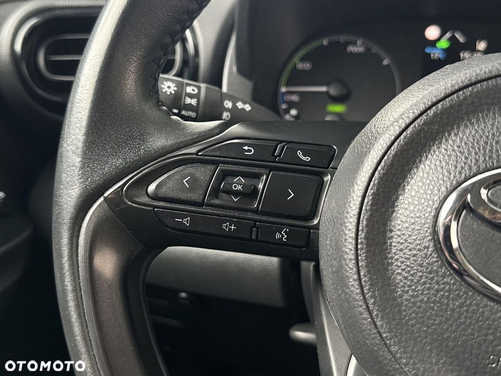 Toyota Yaris Hybrid 1.5 Comfort - 17