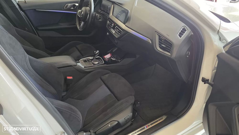 BMW 118 i Pack Desportivo M Auto - 47