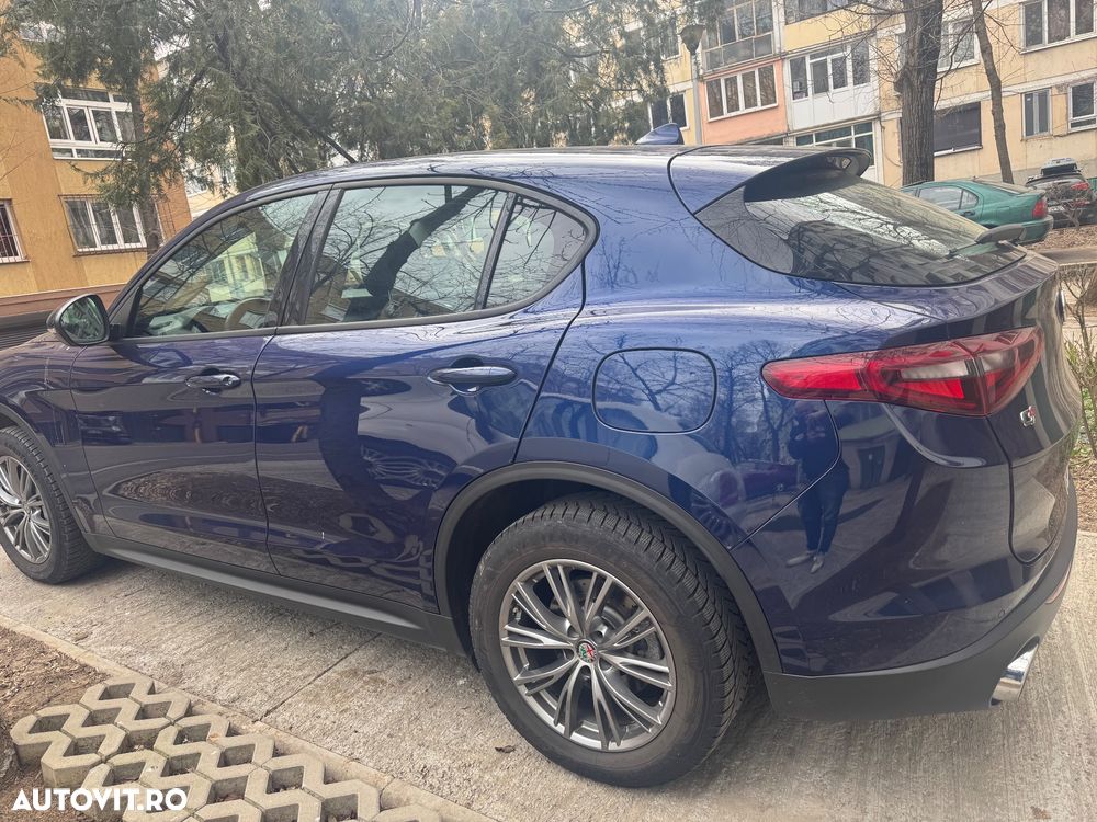 Alfa Romeo Stelvio 2.0 Turbo 16V AT8-Q4 Super - 15