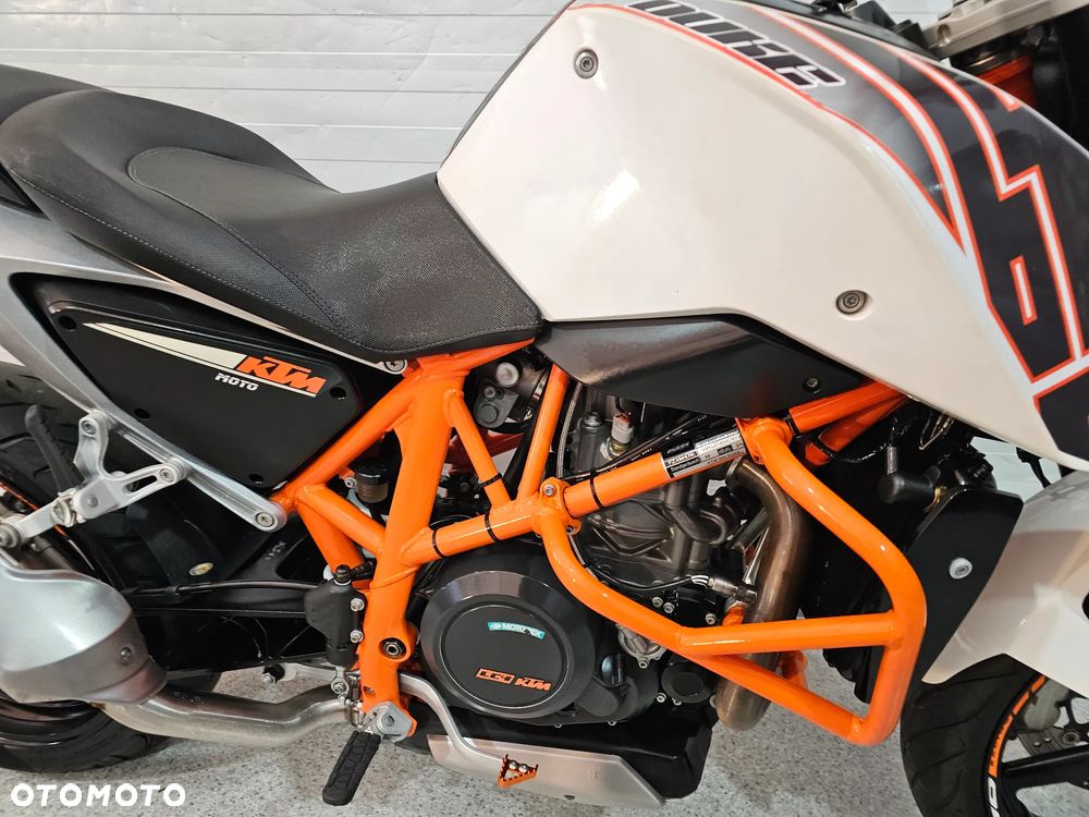 KTM Duke - 17
