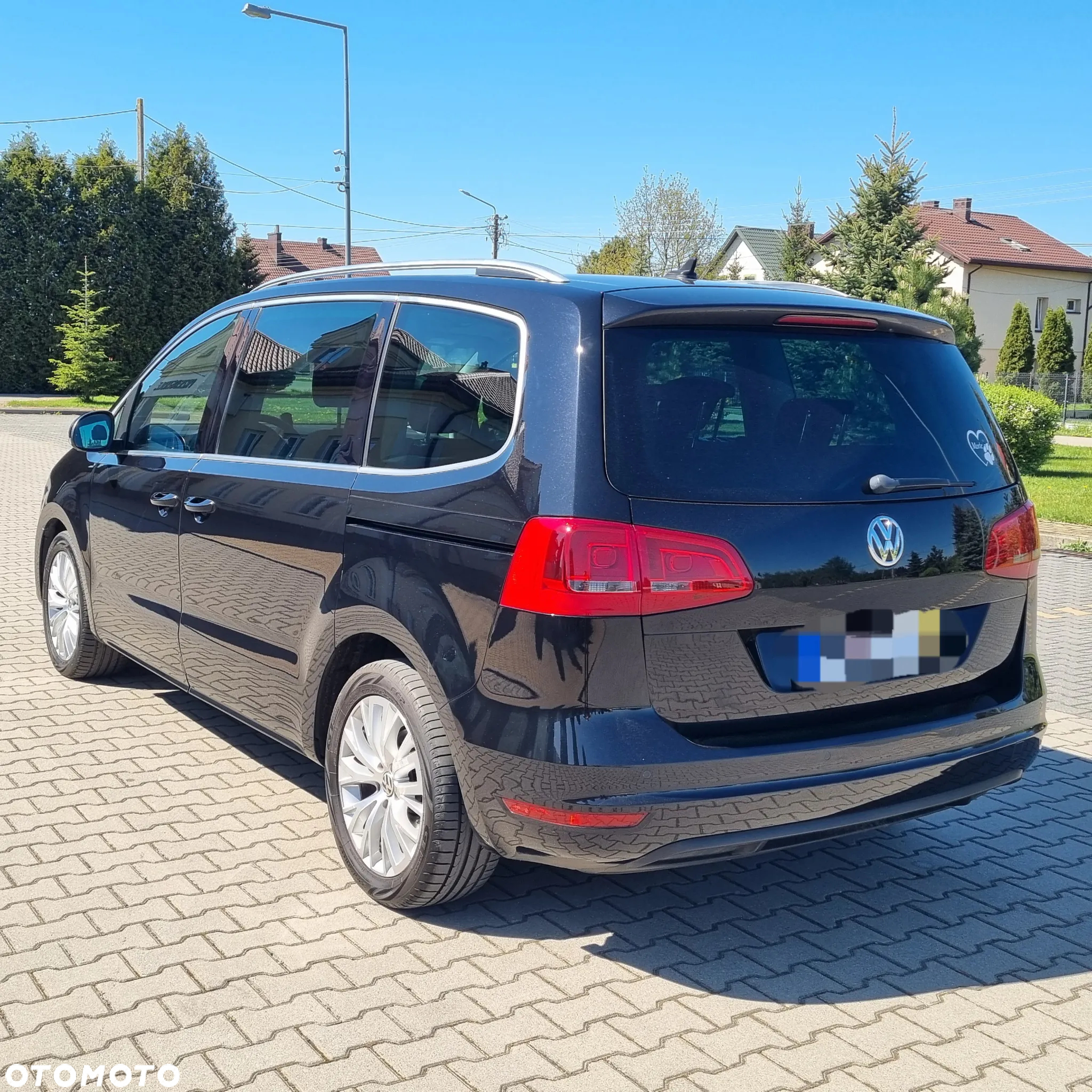 Volkswagen Sharan 2.0 TDI Comfortline DSG - 4