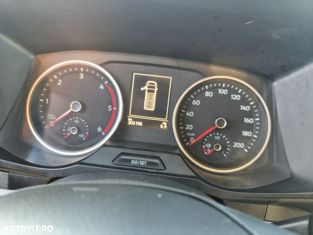 Volkswagen Crafter - 14