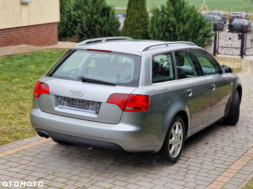 Audi A4 Avant 2.0 TDI DPF - 11