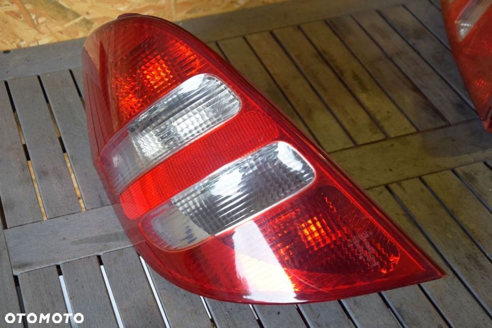 Mercedes A-Klasa W169 Lampa tylna lewa lewy tył EUROPA