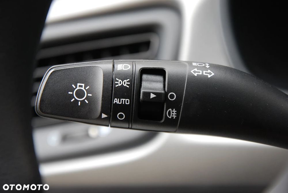 Kia Rio 1.2 M - 30