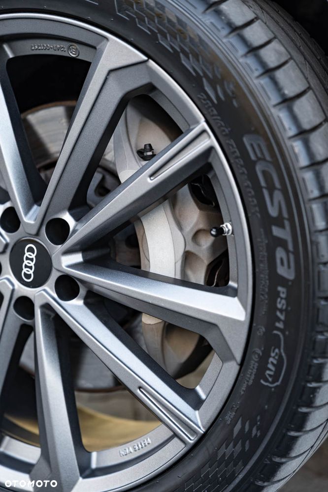 Audi Q7 - 11
