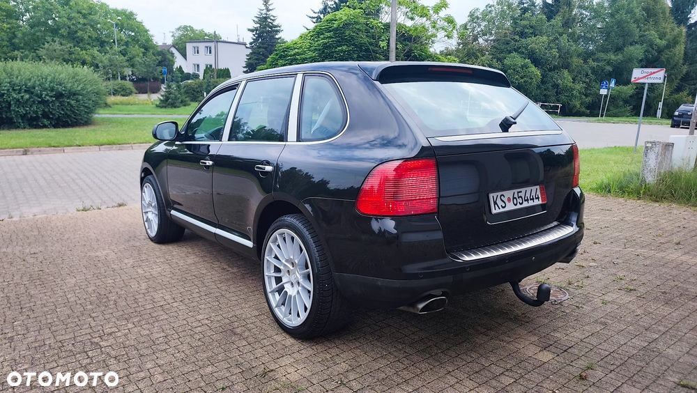 Porsche Cayenne - 20