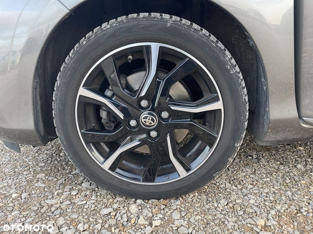 Toyota Yaris - 21