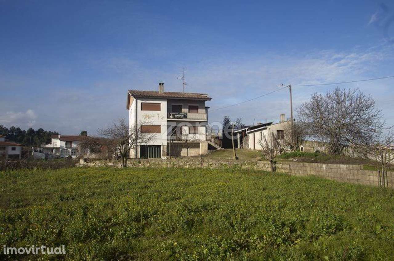 Quinta nas imediações da cidade - Grande imagem: 2/33