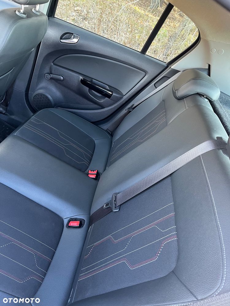 Opel Adam 1.2 Black Link - 9