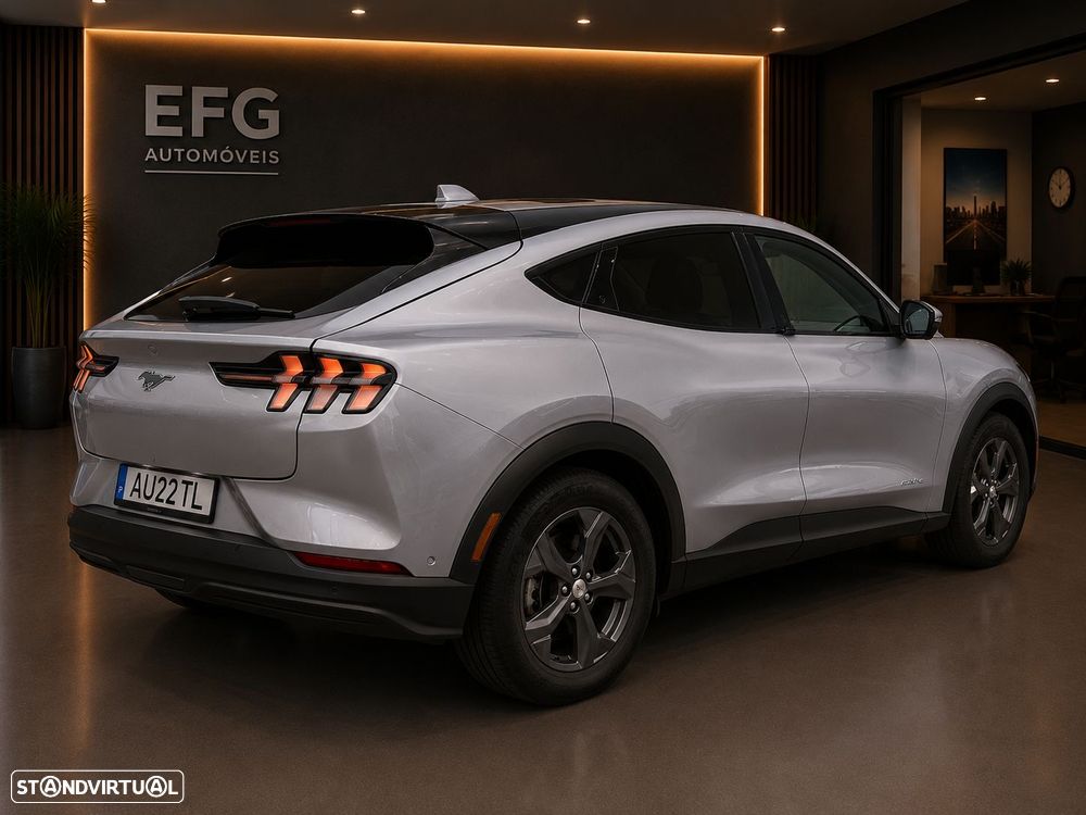 Ford Mustang Mach-E Premium - 3