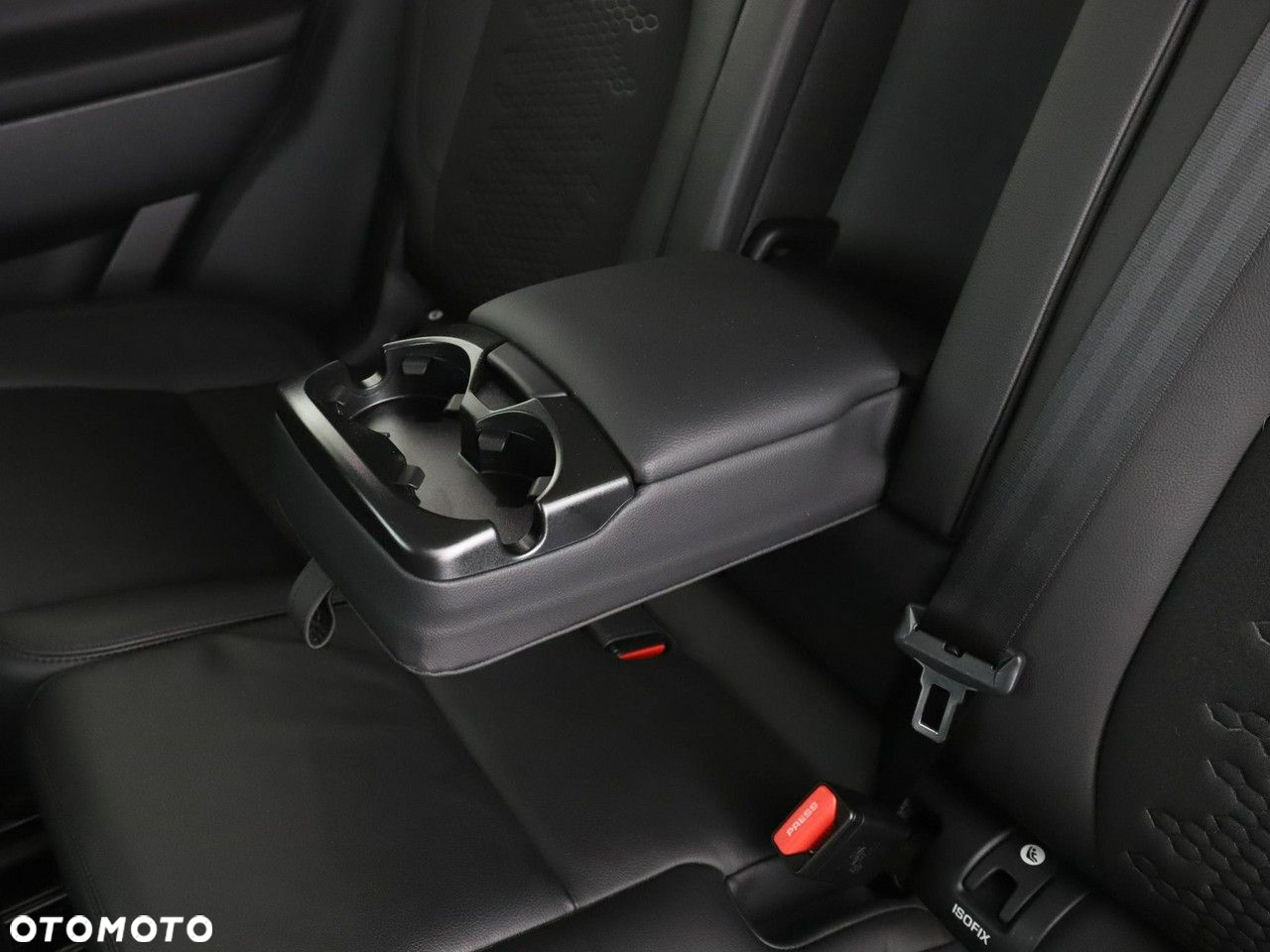 Land Rover Discovery Sport 2.0 TD4 SE - 33