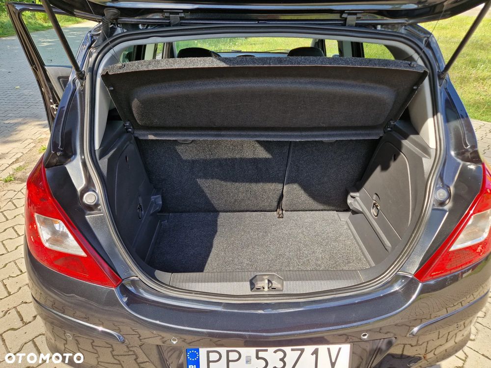 Opel Corsa - 24