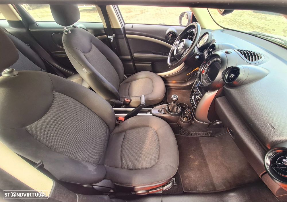 MINI 5 Portas One D - 12