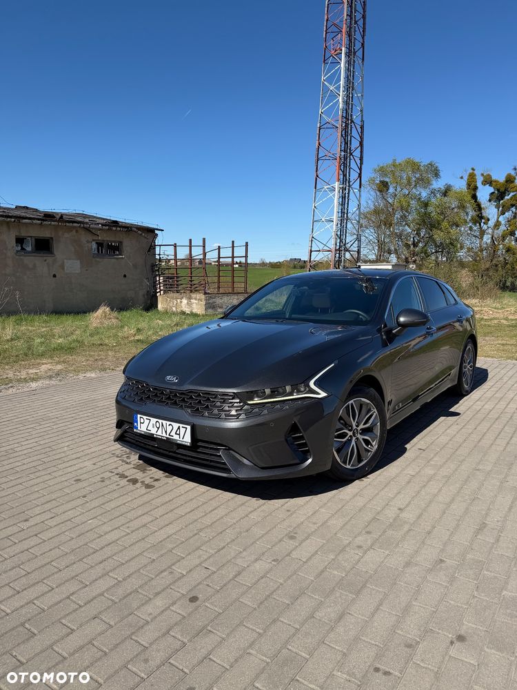 Kia K5 - 4