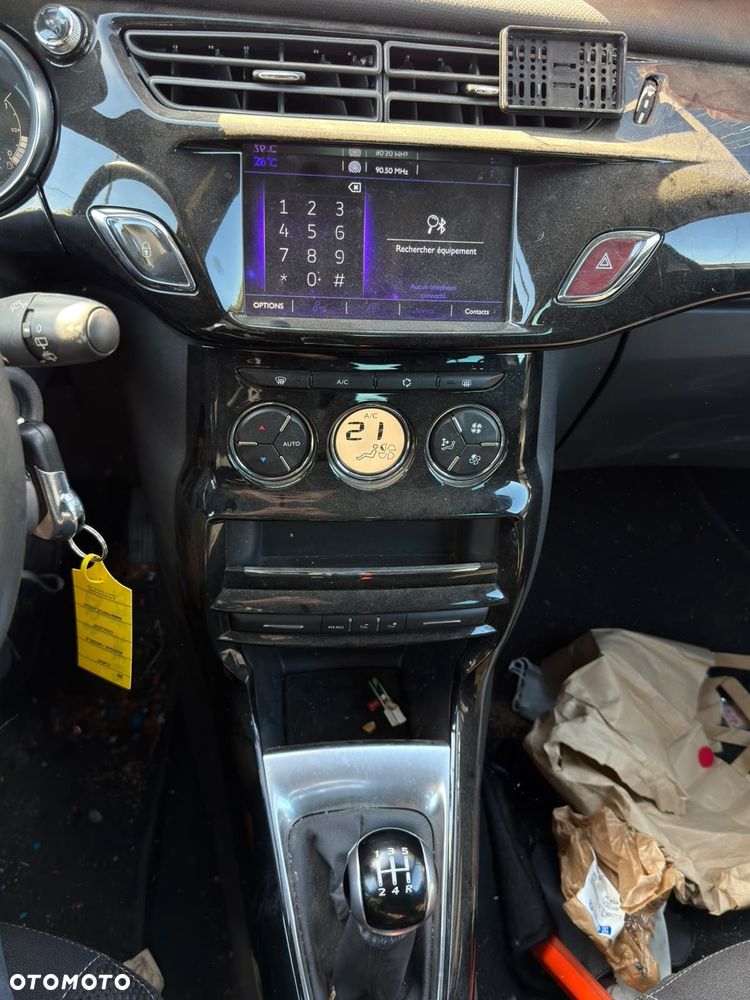Citroën DS3 PureTech 110 Start & Stop CONNECTED CHIC - 7