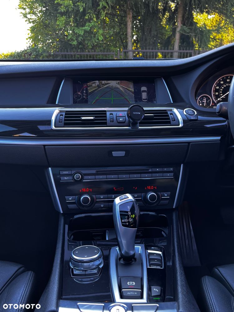 BMW 5GT 520d Gran Turismo - 16