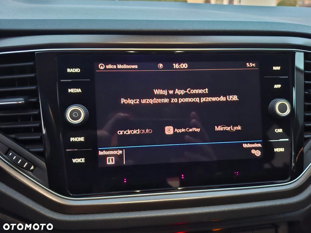 Volkswagen T-Roc 1.5 TSI ACT OPF IQ.DRIVE - 22