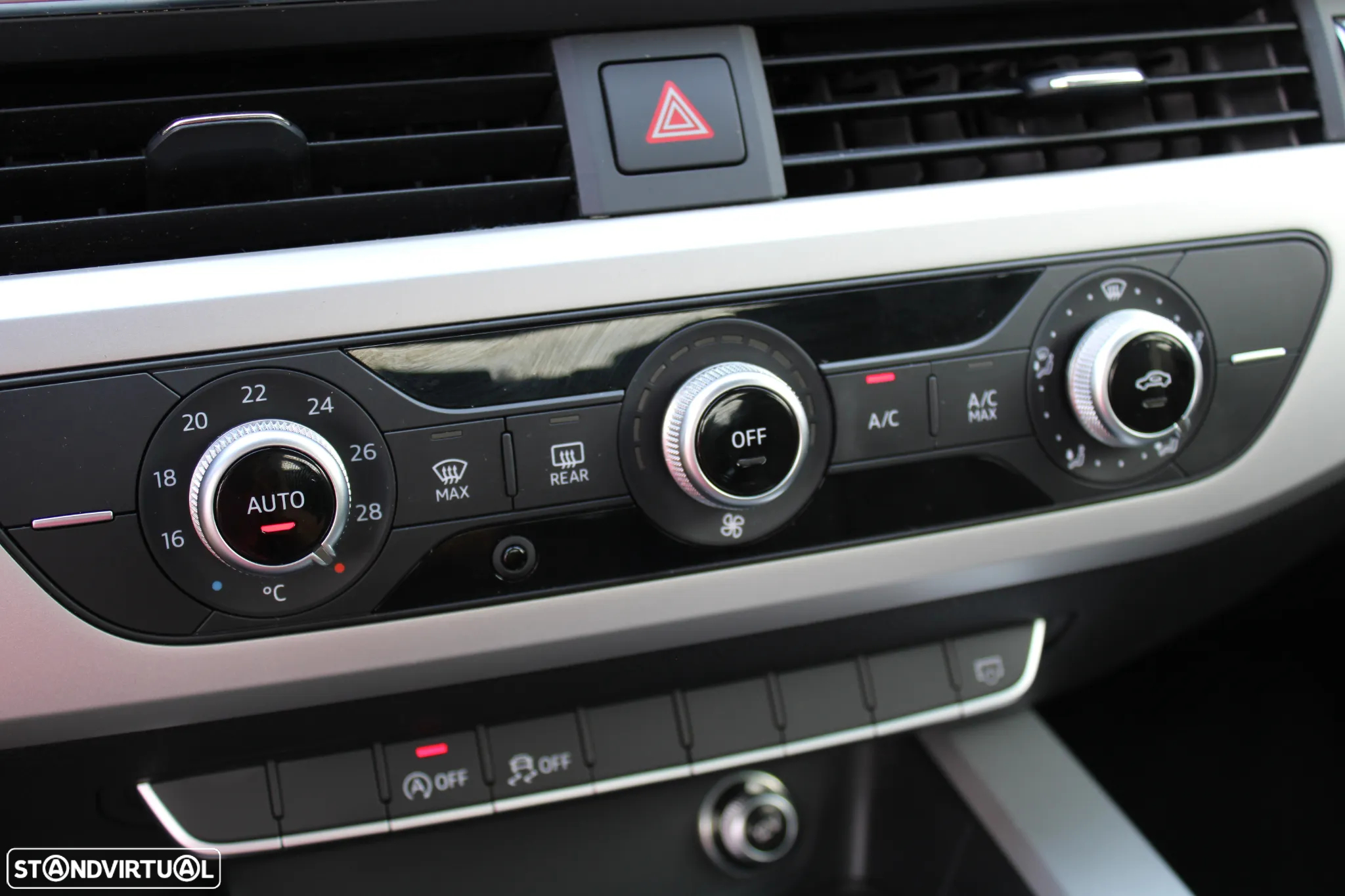 Audi A4 35 TDI S tronic - 30