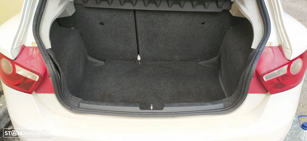 SEAT Ibiza SC 1.6 TDI CR Style - 8