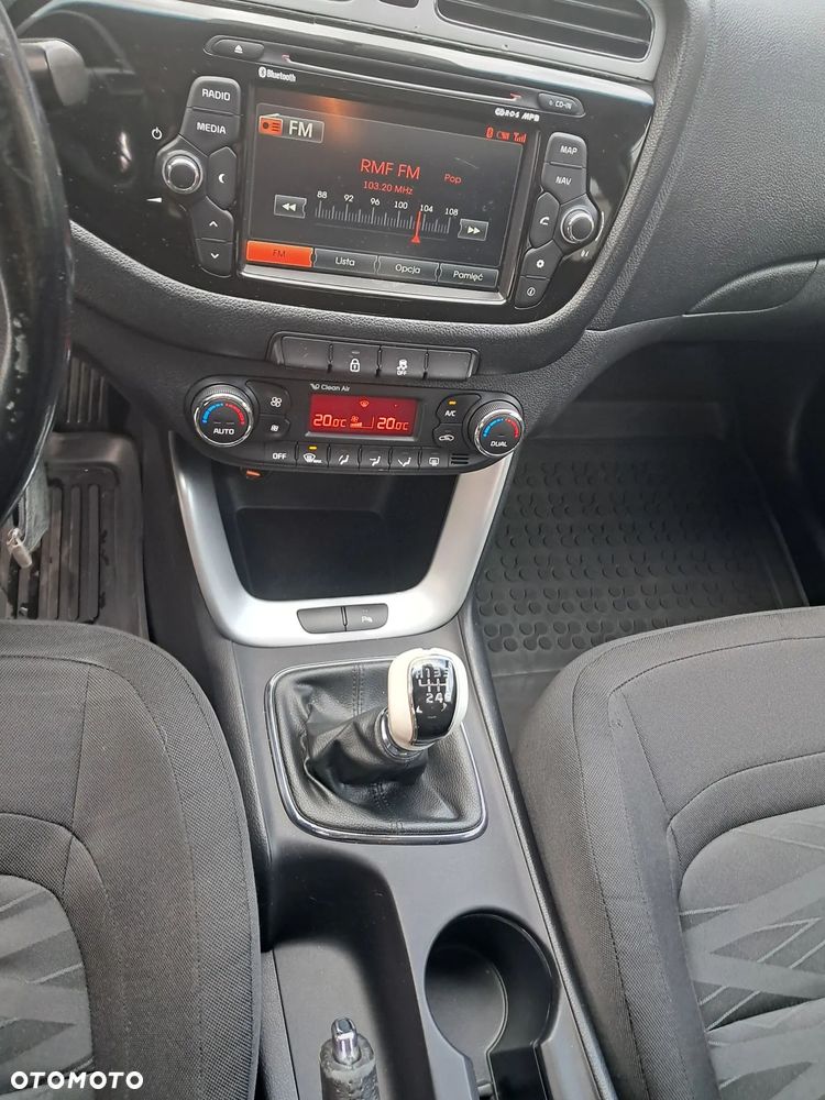 Kia Ceed 1.6 GDI L - 12