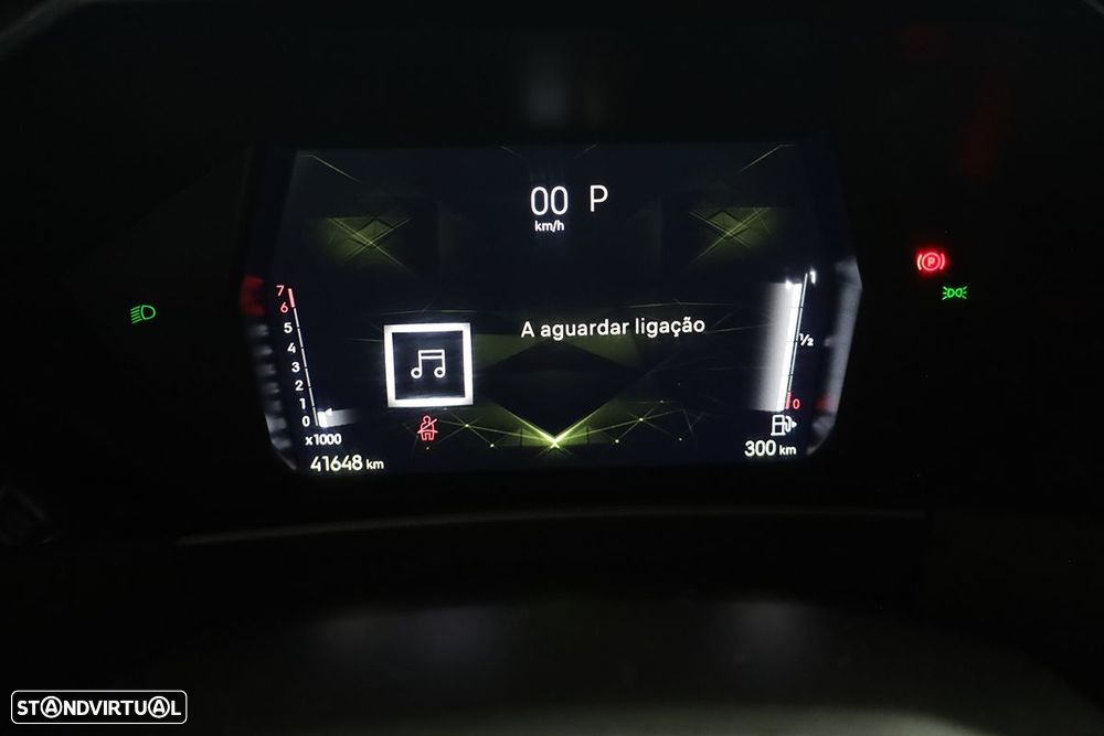 DS DS4 4 1.2 PureTech Performance Line EAT8 - 16