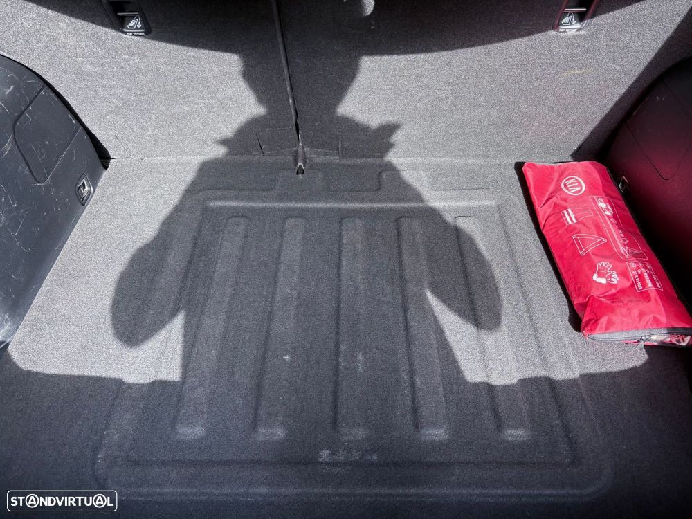 Kia Niro 1.6 GDi HEV Tech - 28