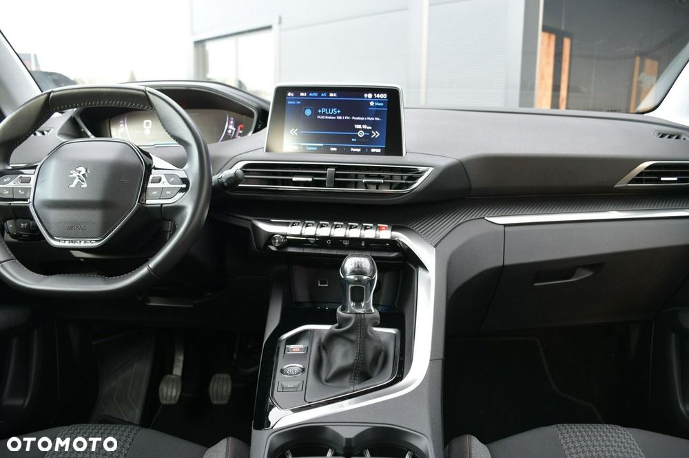 Peugeot 3008 1.2 PureTech Active Pack S&S - 16