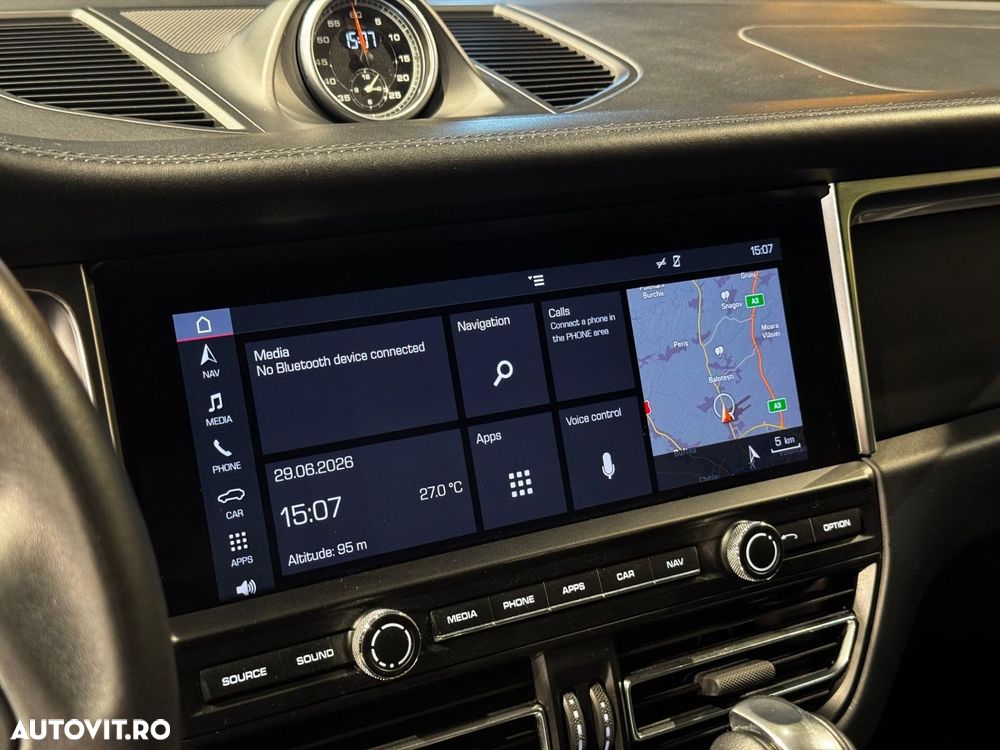Porsche Macan Standard - 26